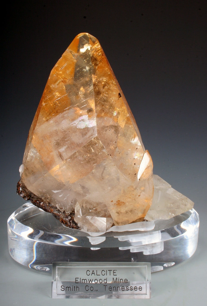 Calcite from Elmwood Mine, Tennessee, USA image