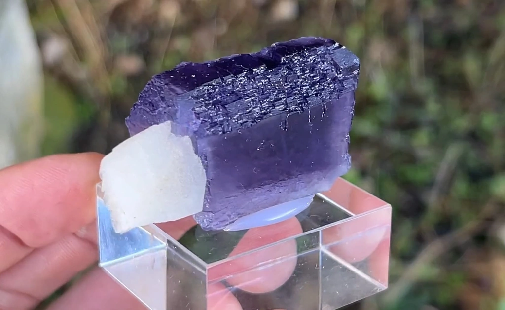Calcite from Geoda de Las Monjas, La Viesca Mine, Asturias, Spain - image 4