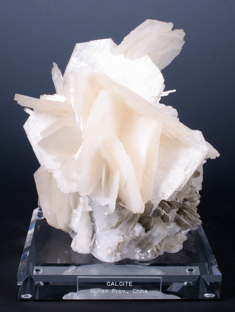 Calcite from Henan, China image