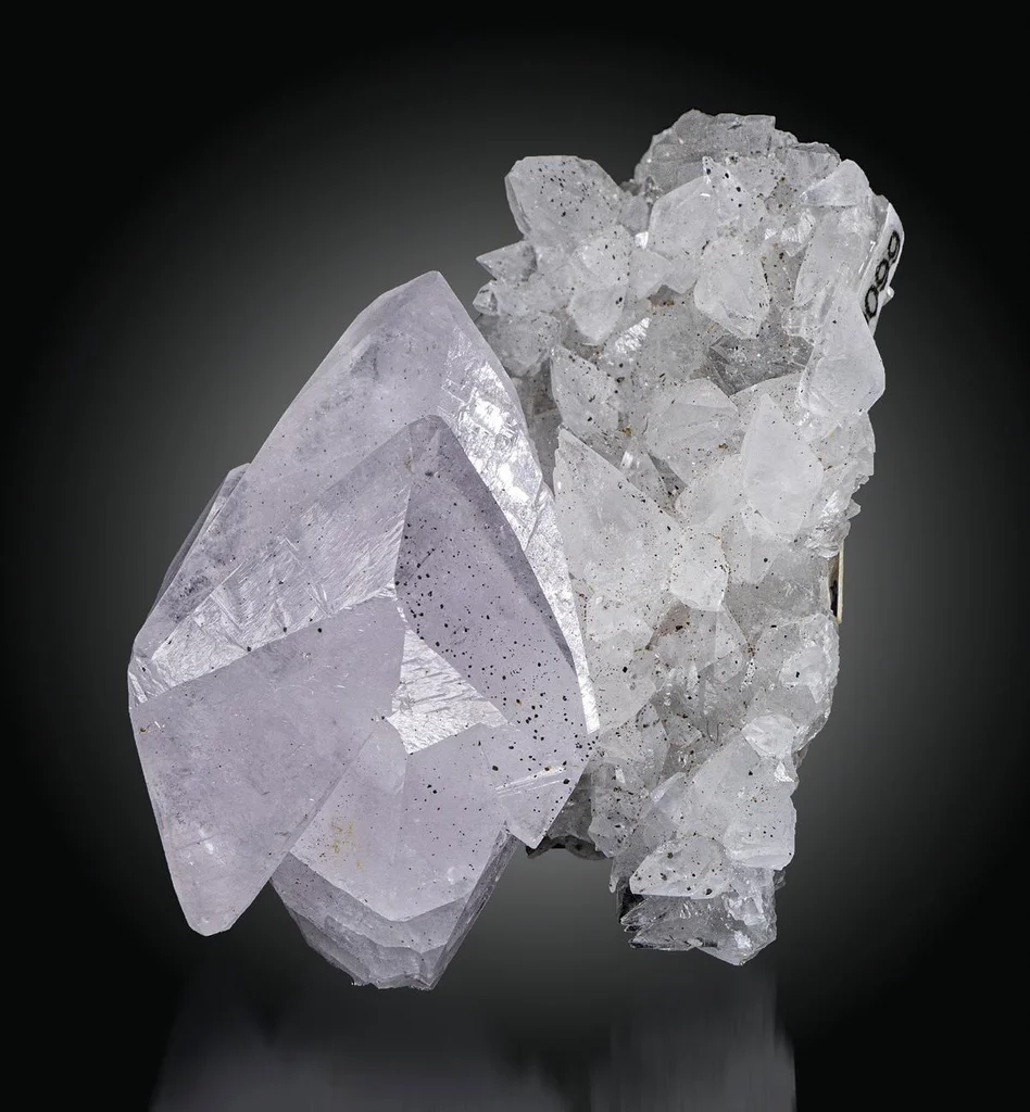 Calcite from Hyatt mine, Talcville, Edwards, St. Lawrence County, New York, USA image