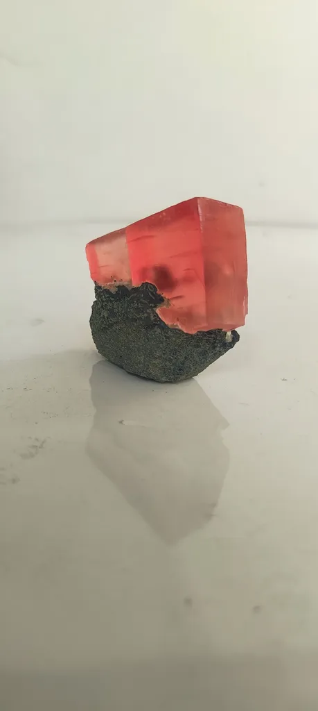 Calcite from India, Madhya Pradesh - image 2