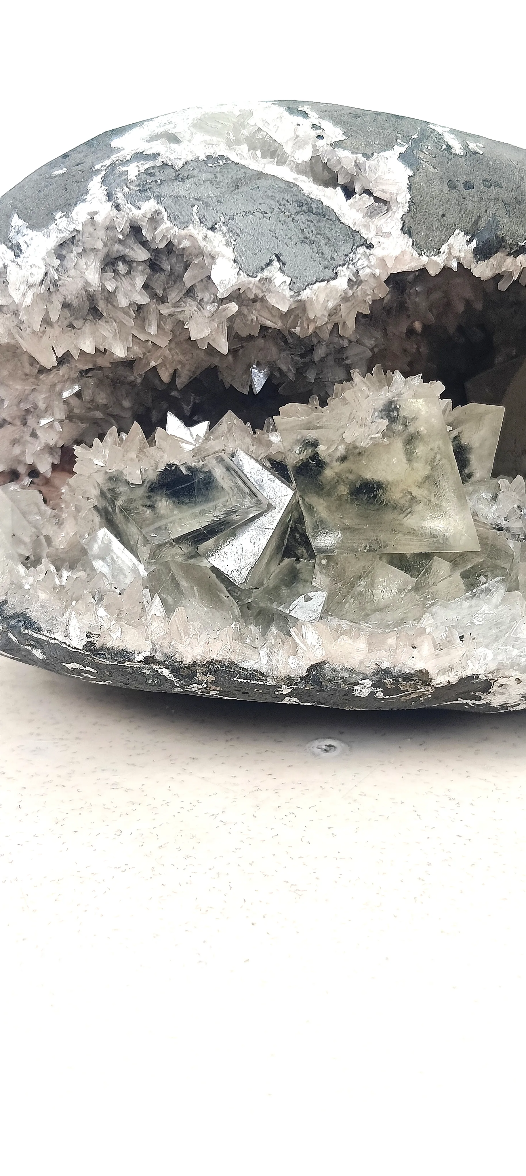 Calcite from India, Madhya Pradesh, Deshgaon - image 1