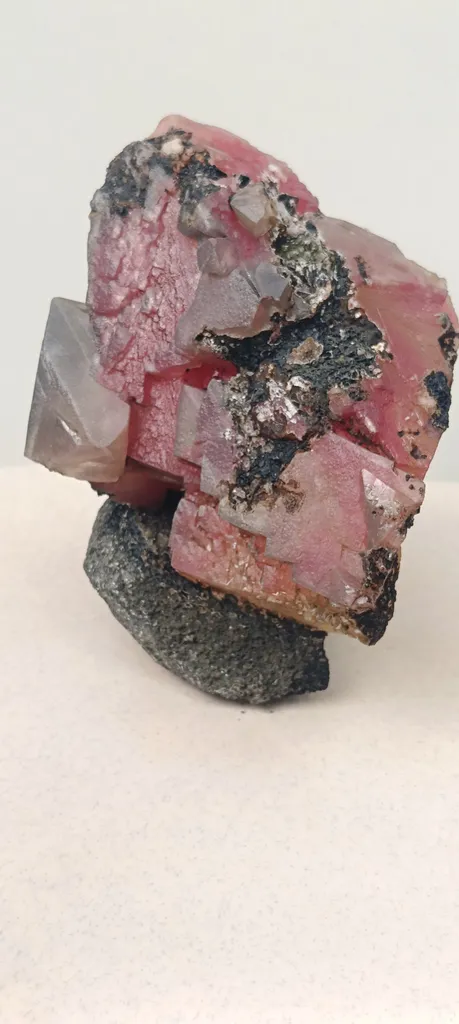 Calcite from India, Madhya Pradesh, Deshgaon - image 2