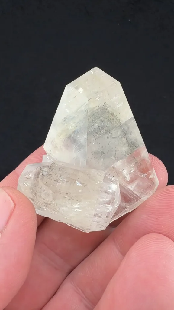Calcite from Iowa, USA - image 2
