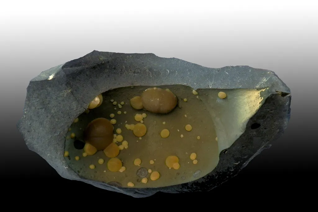 Calcite from Italy image