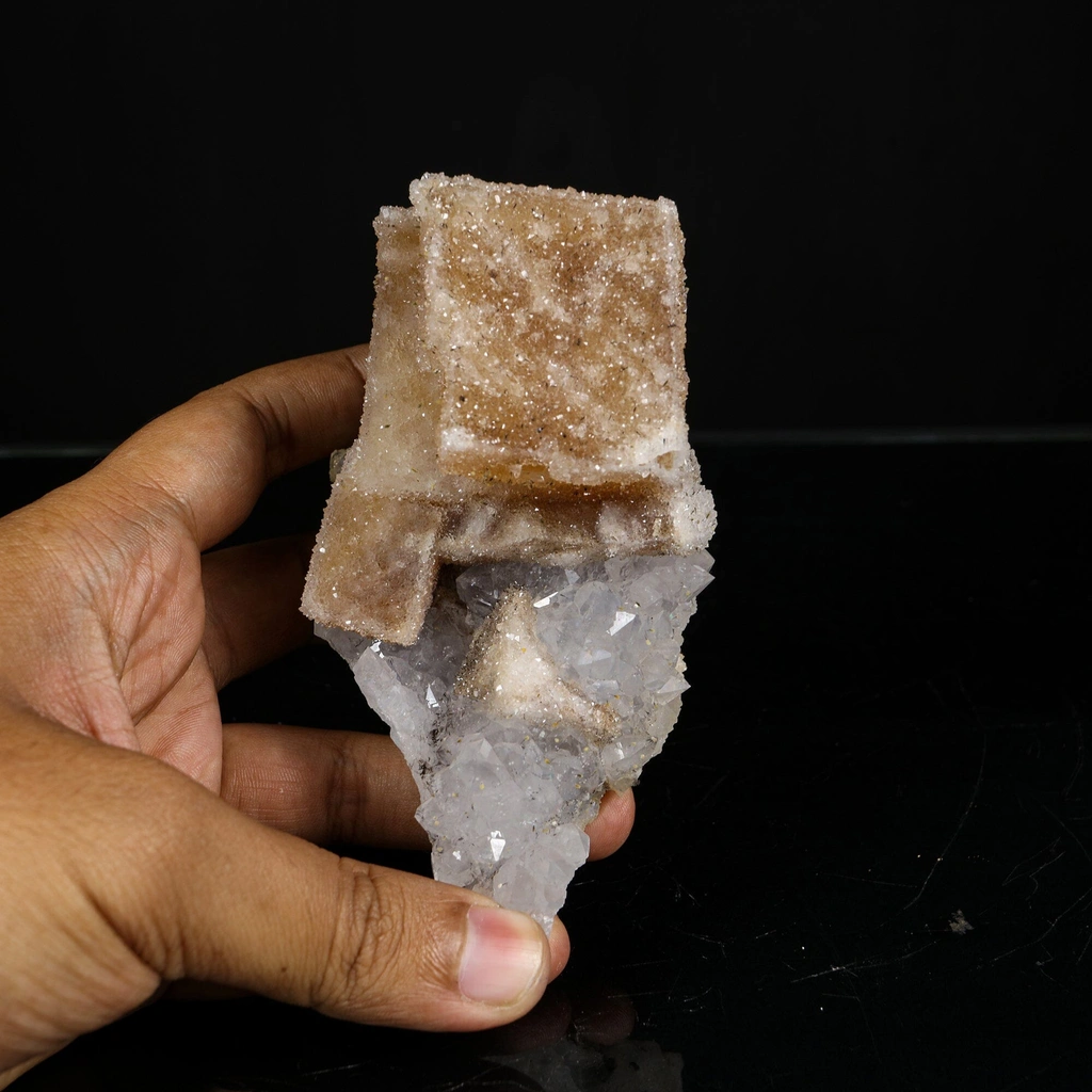 Calcite from Jalgaon, Jalgaon District, Nashik Division, Maharashtra, India - image 5