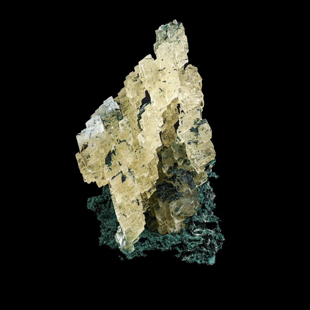 Calcite from Jalgaon, Jalgaon District, Nashik Division, Maharashtra, India image
