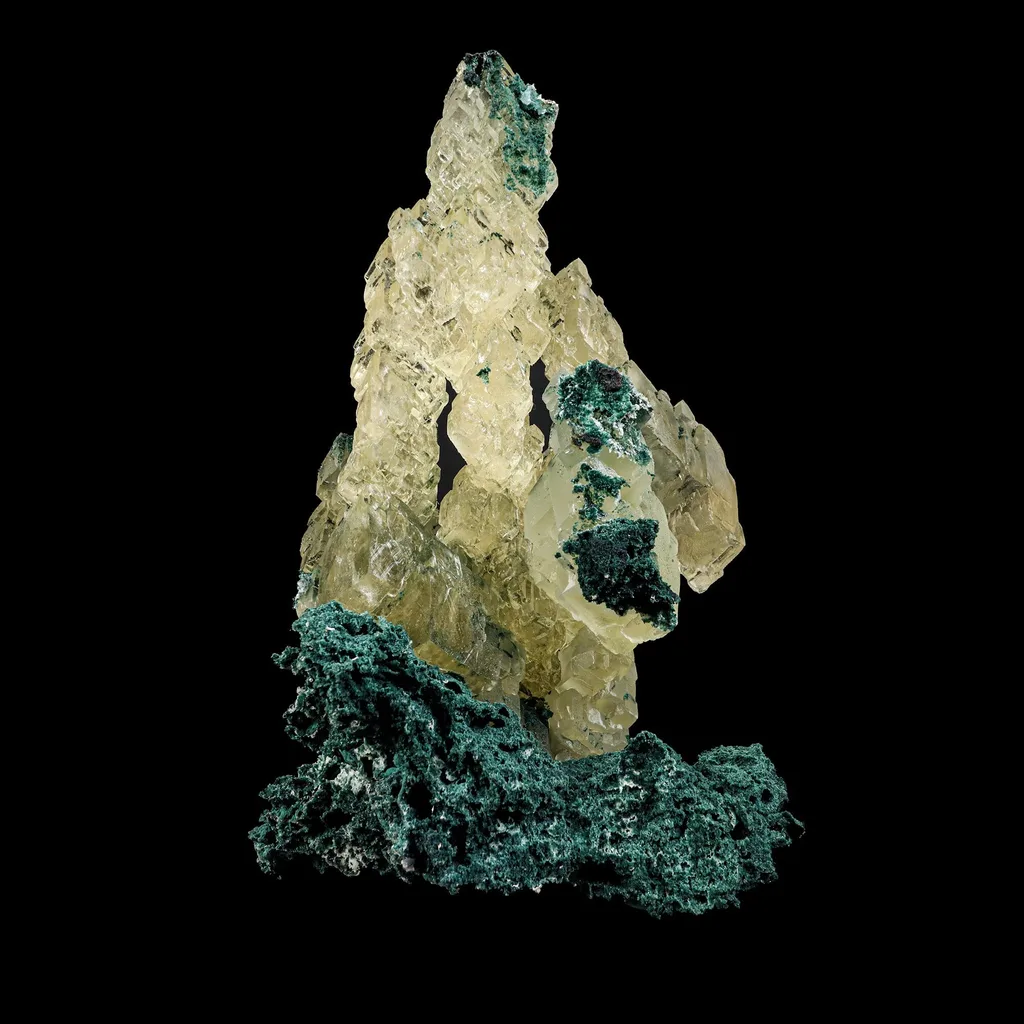Calcite from Jalgaon, Jalgaon District, Nashik Division, Maharashtra, India - image 3