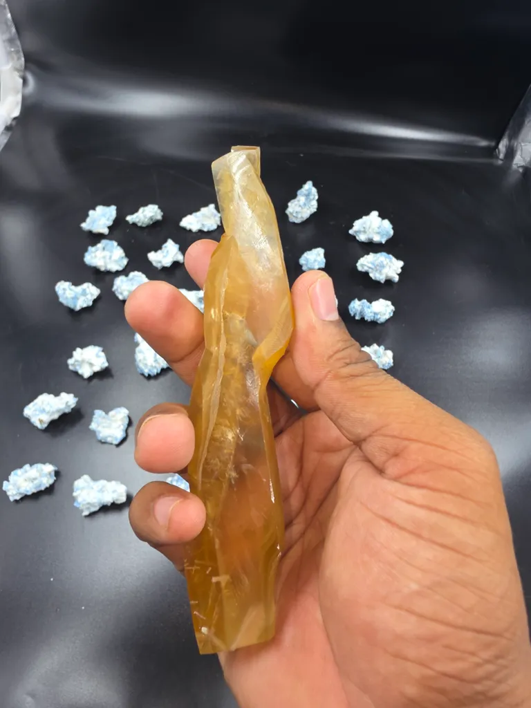 Calcite from jangaon District, Maharashtra, India - image 2