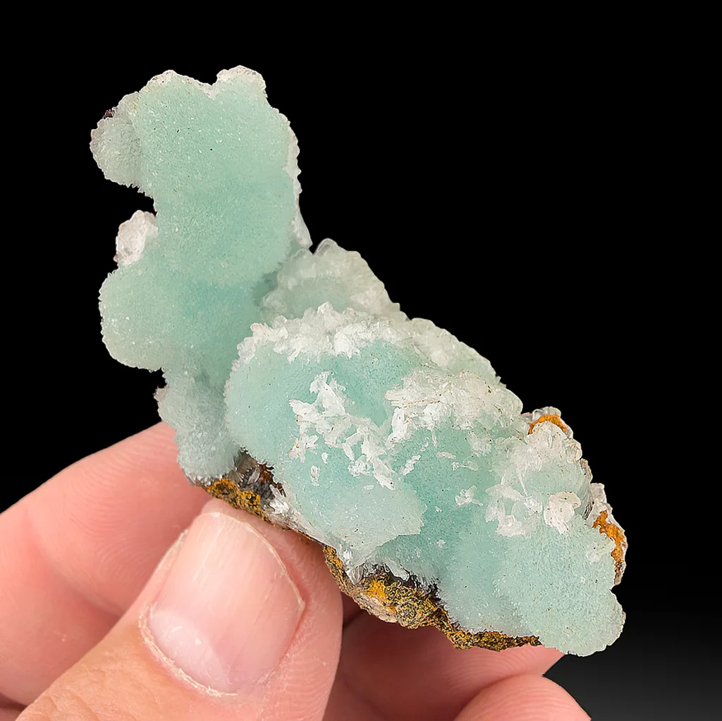 Calcite from San Antonio Mine, Santa Eulalia Mining District, Chihuahua, Mexico image