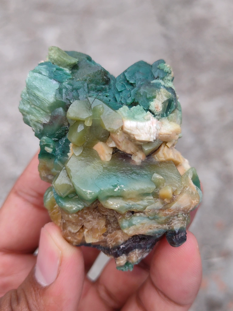 Calcite from Sangamner, Ahmednagar District, Nashik Division, Maharashtra, India - image 6