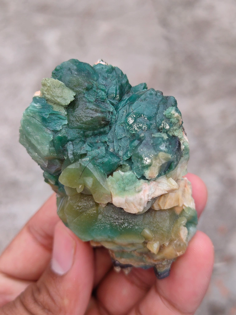 Calcite from Sangamner, Ahmednagar District, Nashik Division, Maharashtra, India - image 3