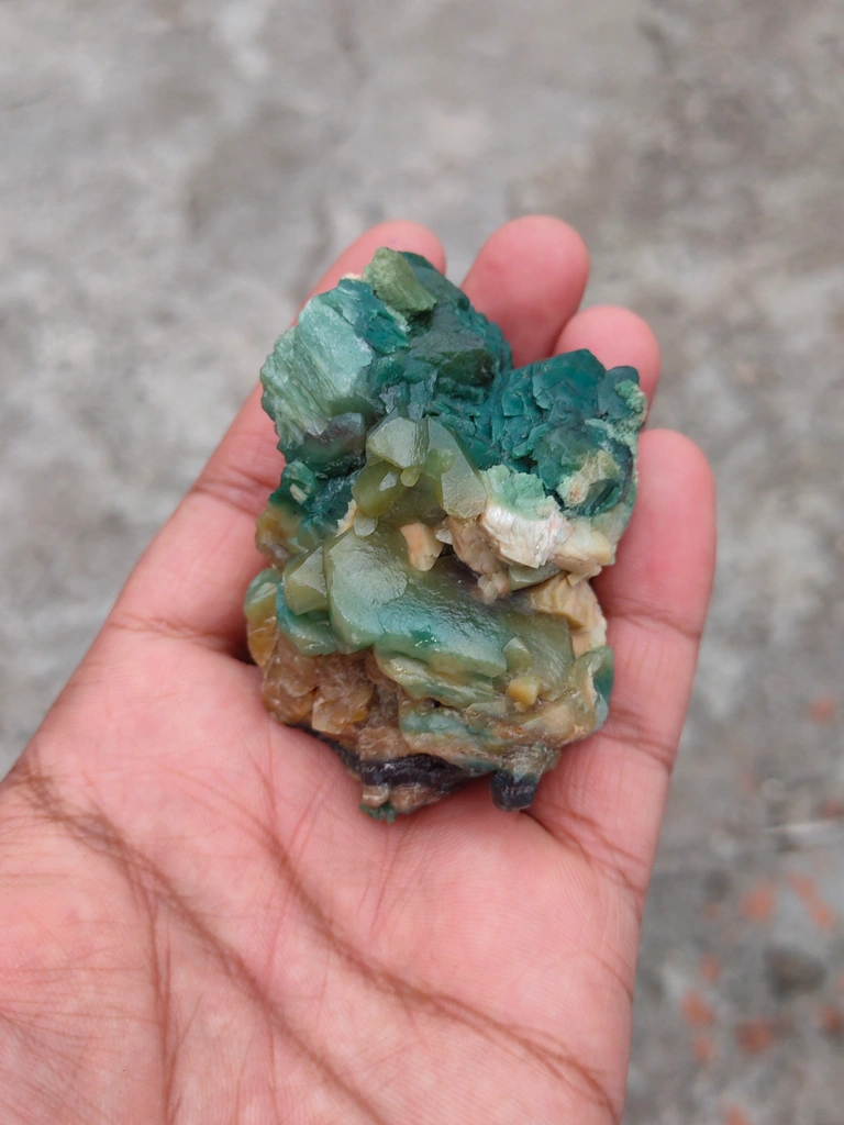 Calcite from Sangamner, Ahmednagar District, Nashik Division, Maharashtra, India - image 5