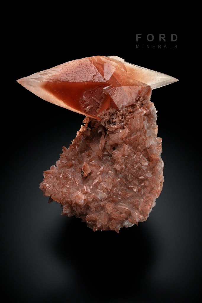 Calcite from Tonglushan Mine, Daye Co., Huangshi, Hubei, China - image 2