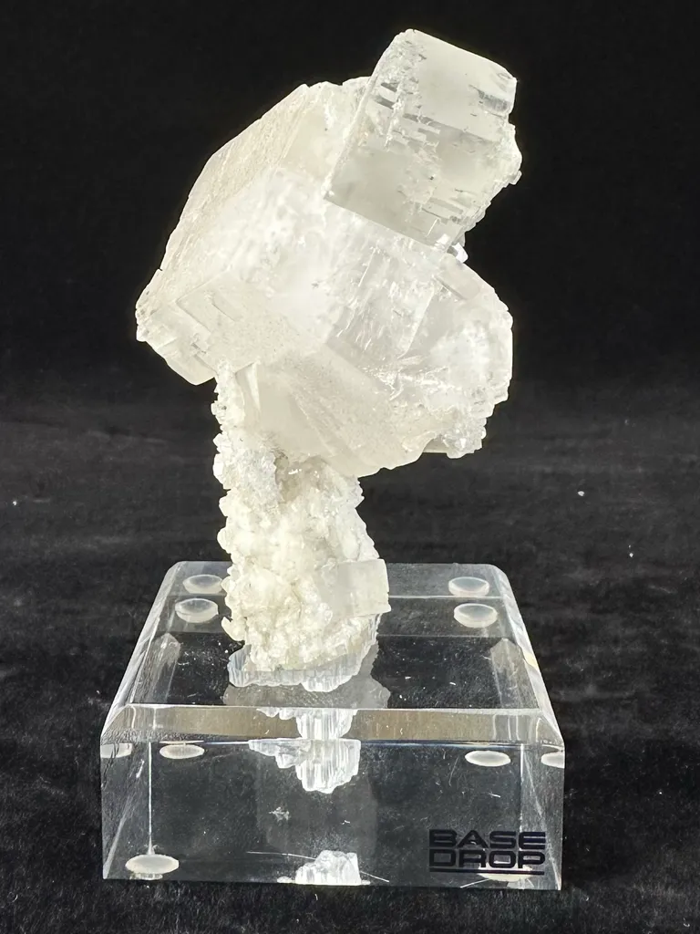 Calcite from UK, England, Westgate, Cambokeels Mine - image 3
