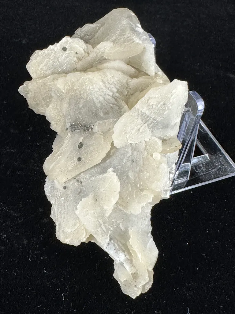 Calcite from UK, England, Westgate, Cambokeels Mine - image 3