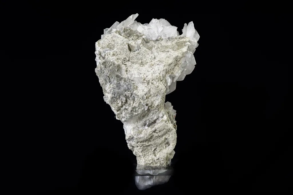 Calcite from Yaogangxian Mine, Hunan, China - image 3