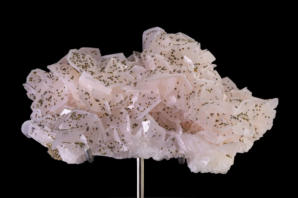 Calcite from Yaogangxian Mine, Hunan, China image