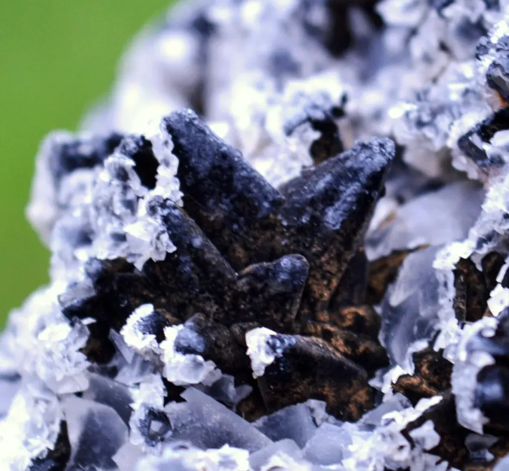 Calcite & Goethite 1470 grams - Col d’Engeyresque, Verrières, Millau, Aveyron, Occitanie, France - image 9