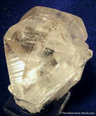 Calcite (Heart-Twinned) - image 3