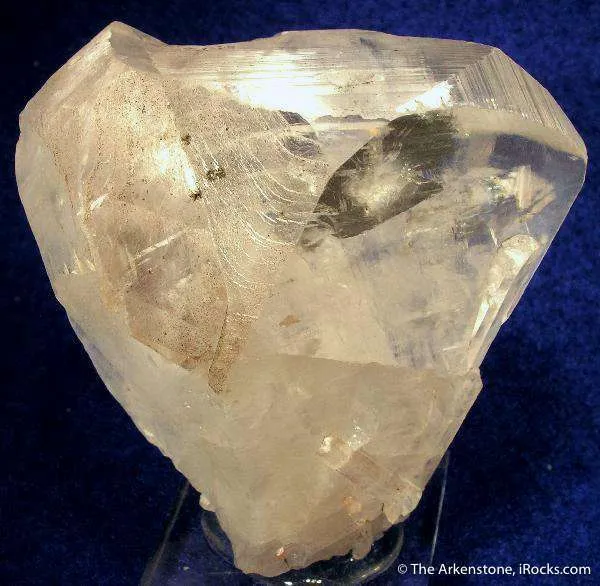 Calcite (Heart-Twinned) image