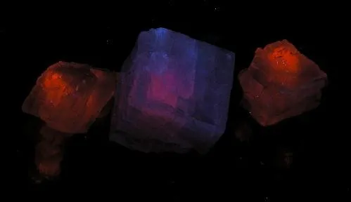 Calcite, Hematite, Andradite - image 2