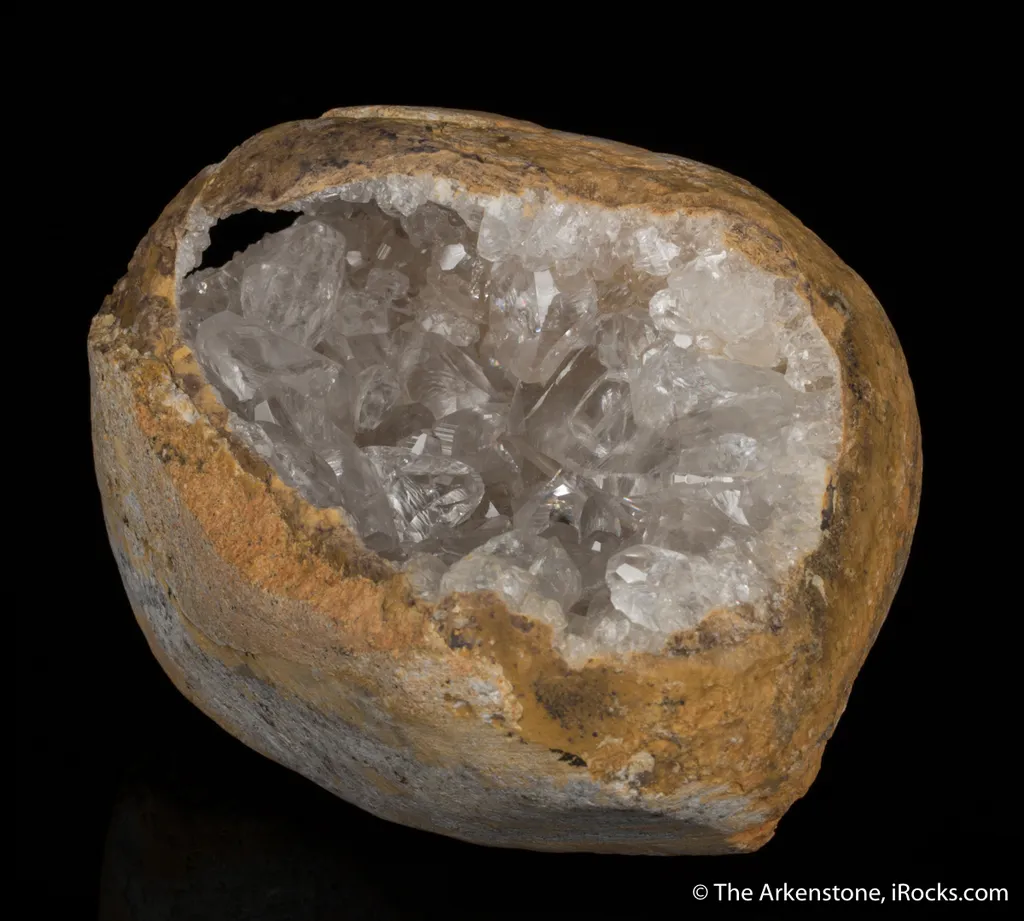 Calcite in geode - image 2