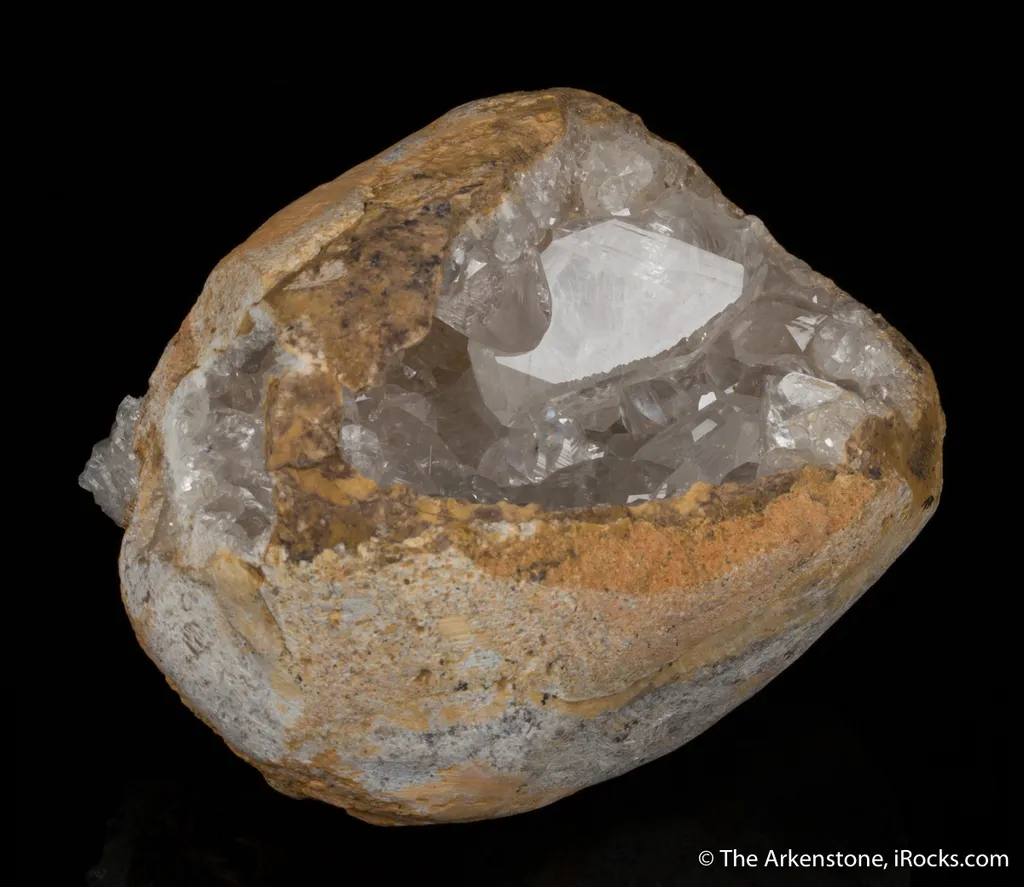 Calcite in geode - image 4