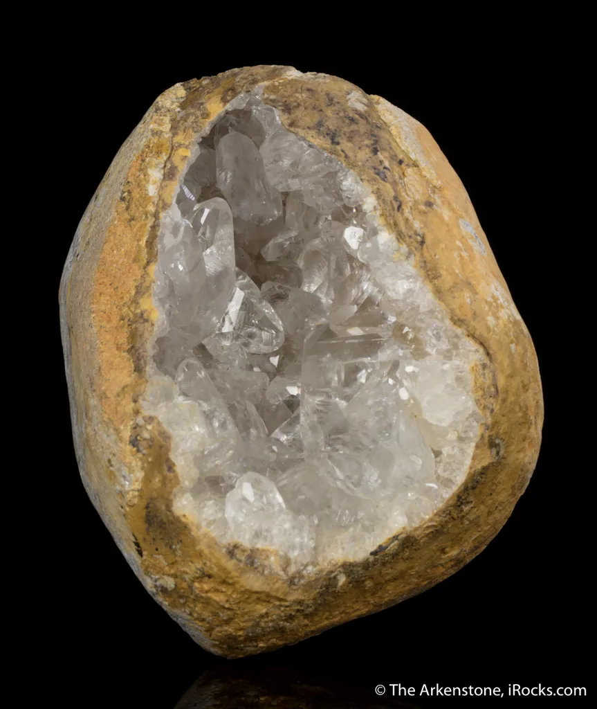 Calcite in geode image
