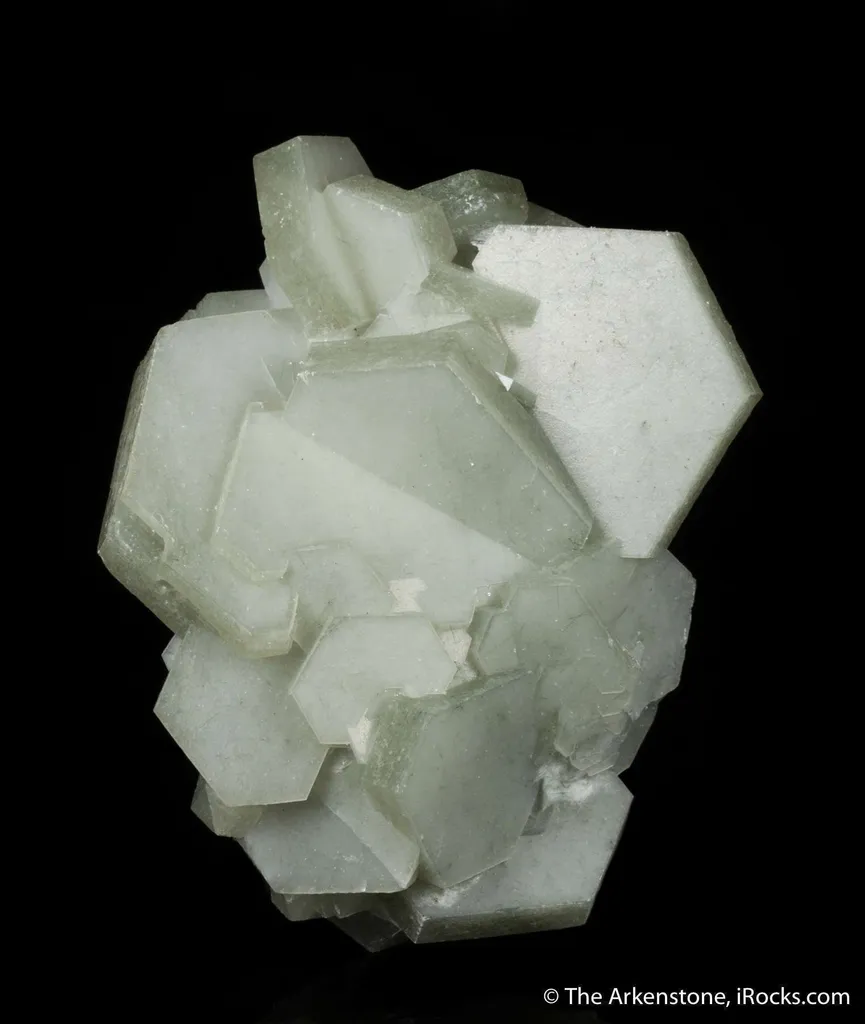 Calcite included by Hedenbergite image
