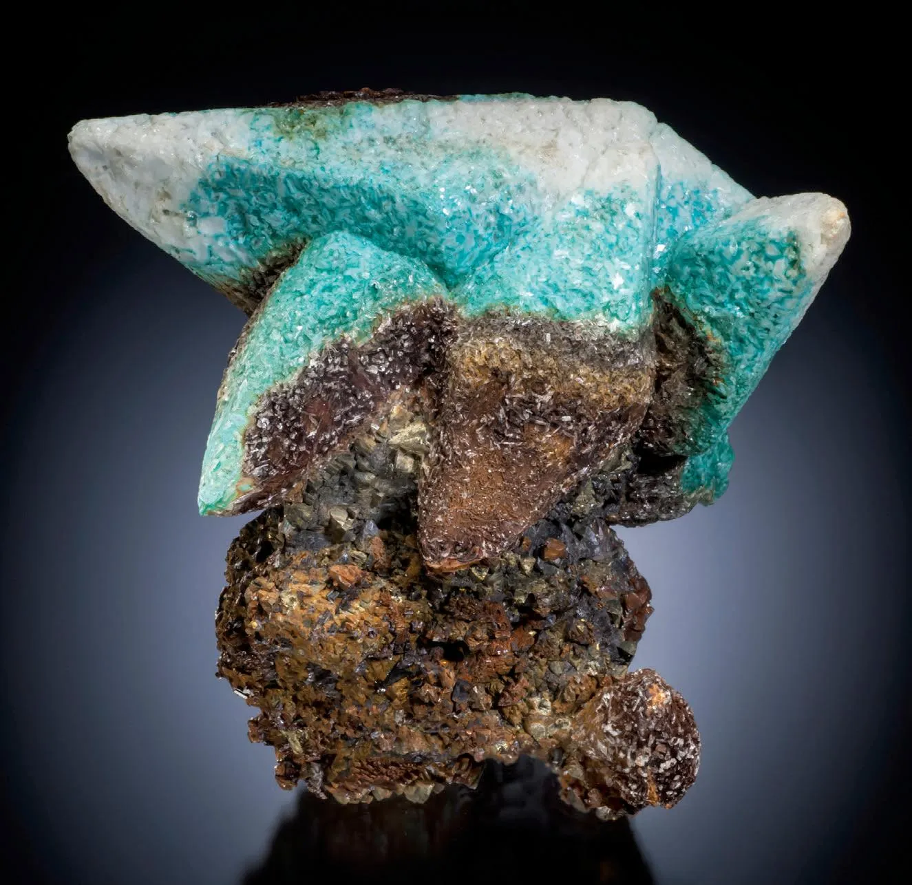 Calcite, Ktenasite, Gypsum - image 2