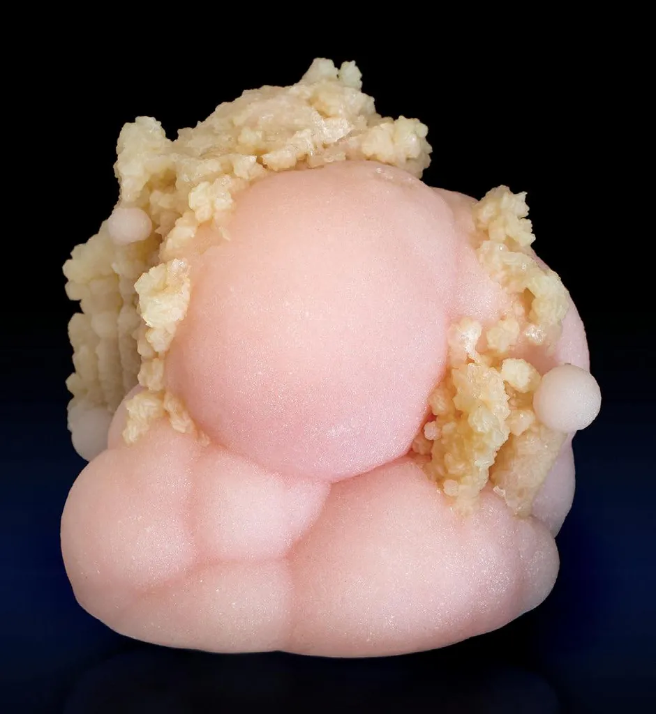 Calcite (Manganese-rich) image