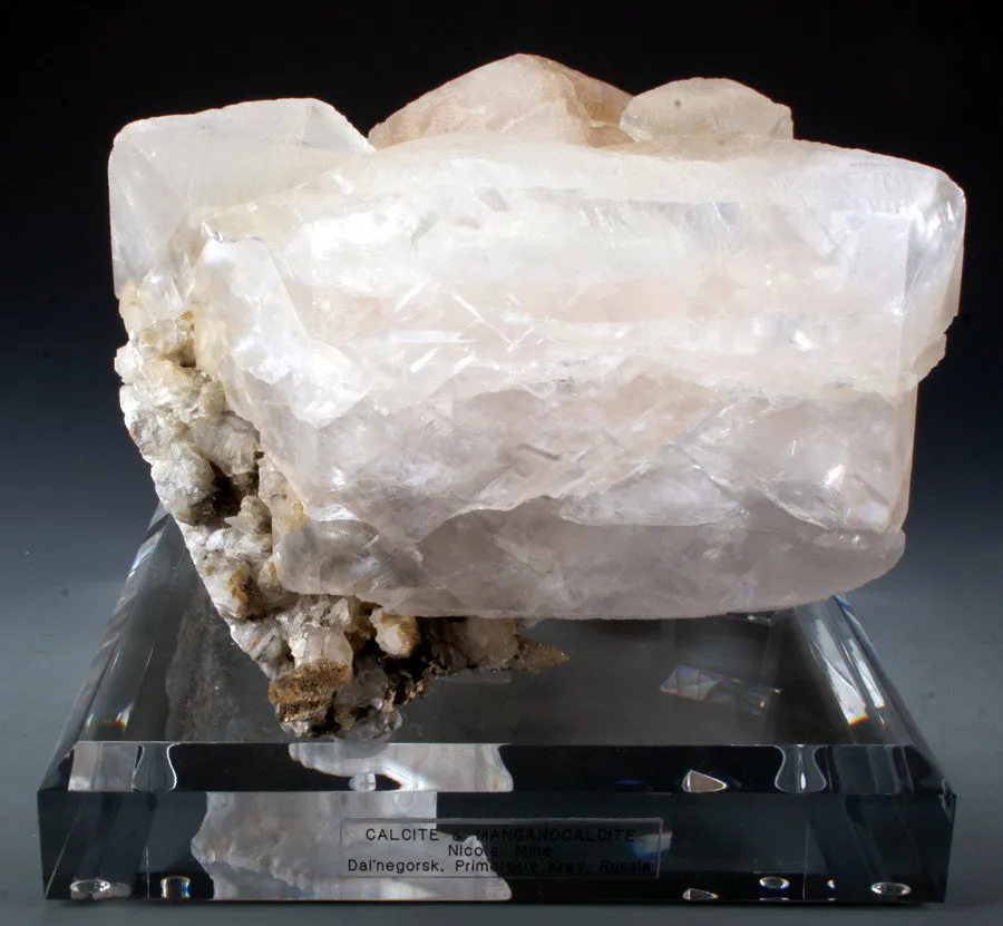 Calcite & MANGANOCALCITE image