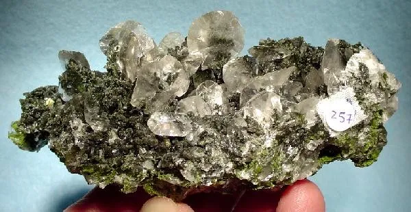 Calcite, Mottramite image