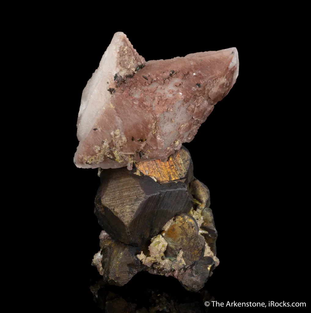 Calcite on Chalcopyrite with Epidote - image 7