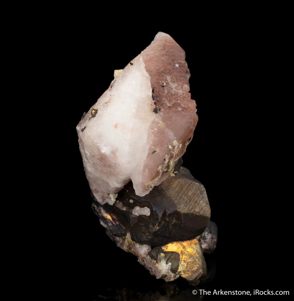 Calcite on Chalcopyrite with Epidote - image 4