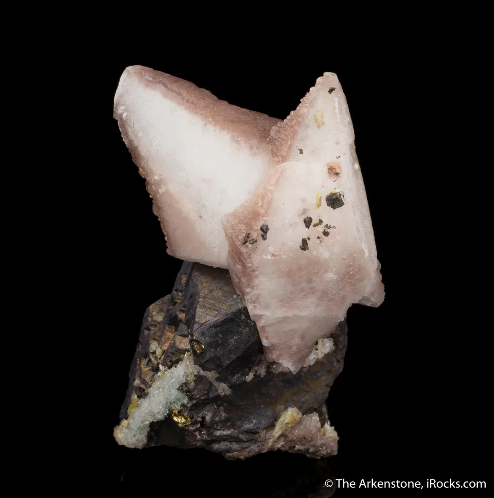 Calcite on Chalcopyrite with Epidote - image 5