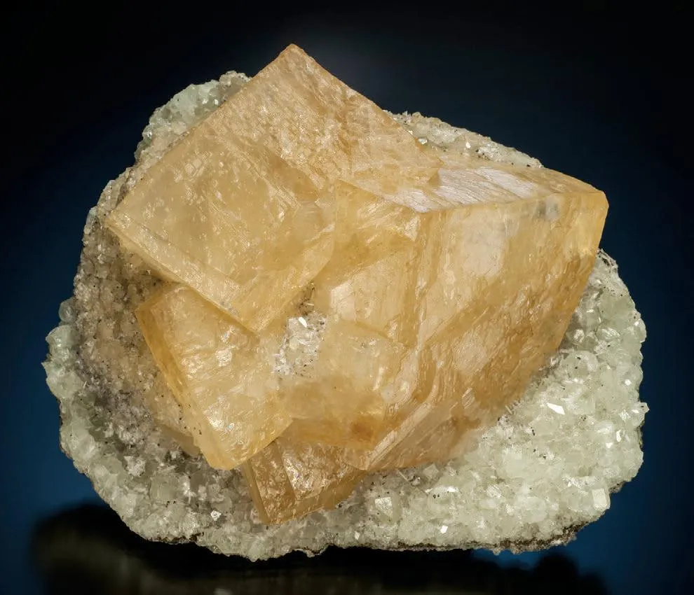 Calcite on datolite from USA, New Jersey, Jersey City, Bergen Archways image