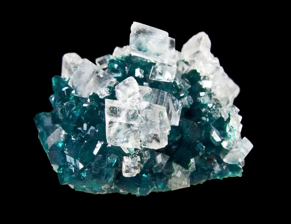 Calcite on Dioptase image