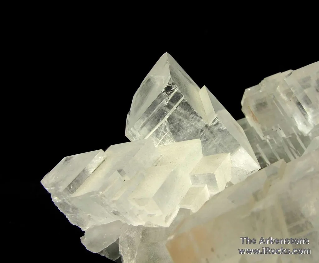 Calcite on Duftite - image 2