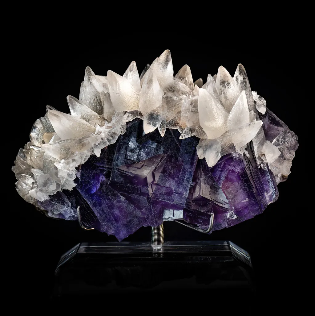 Calcite on Fluorite image