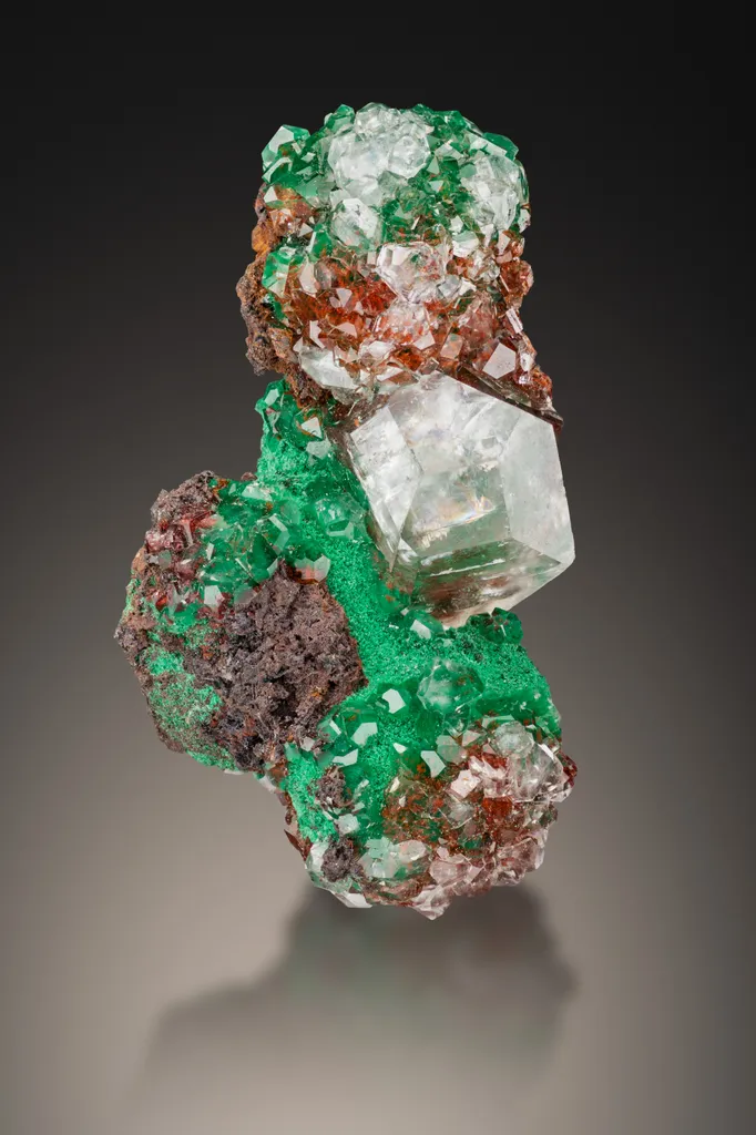 Calcite on Malachite and Hematite