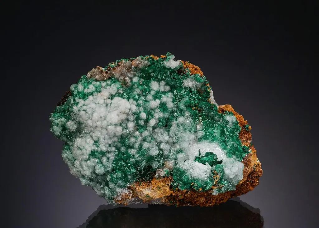 Calcite on Malachite image