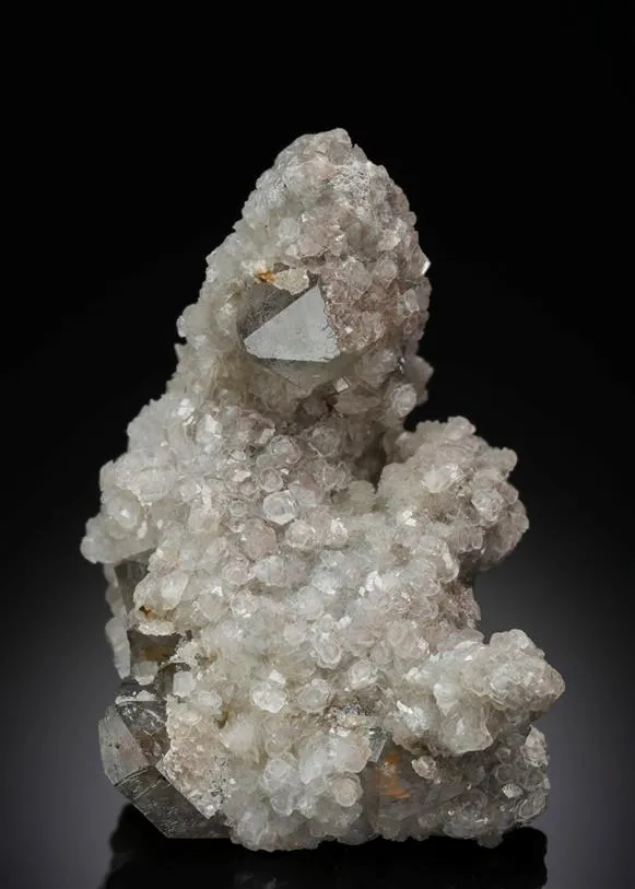 Calcite on Quartz image