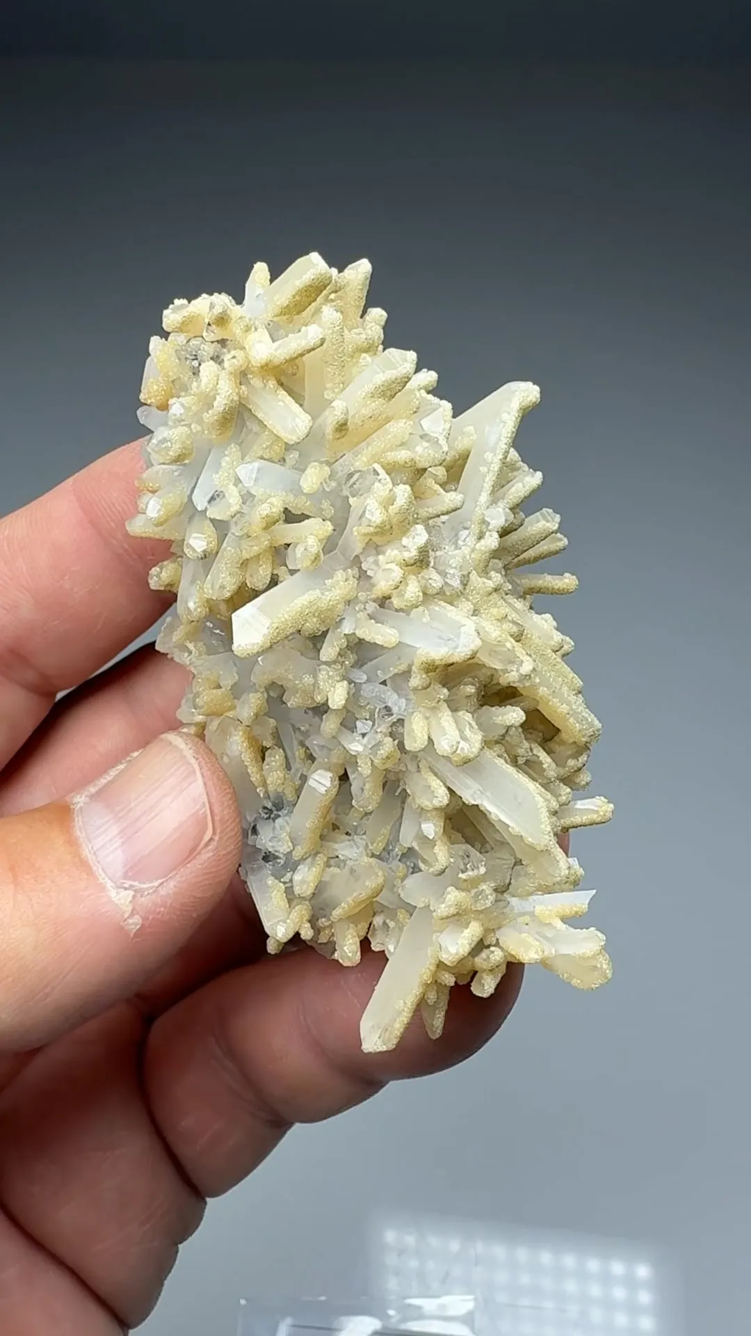 Calcite on Quartz - image 2