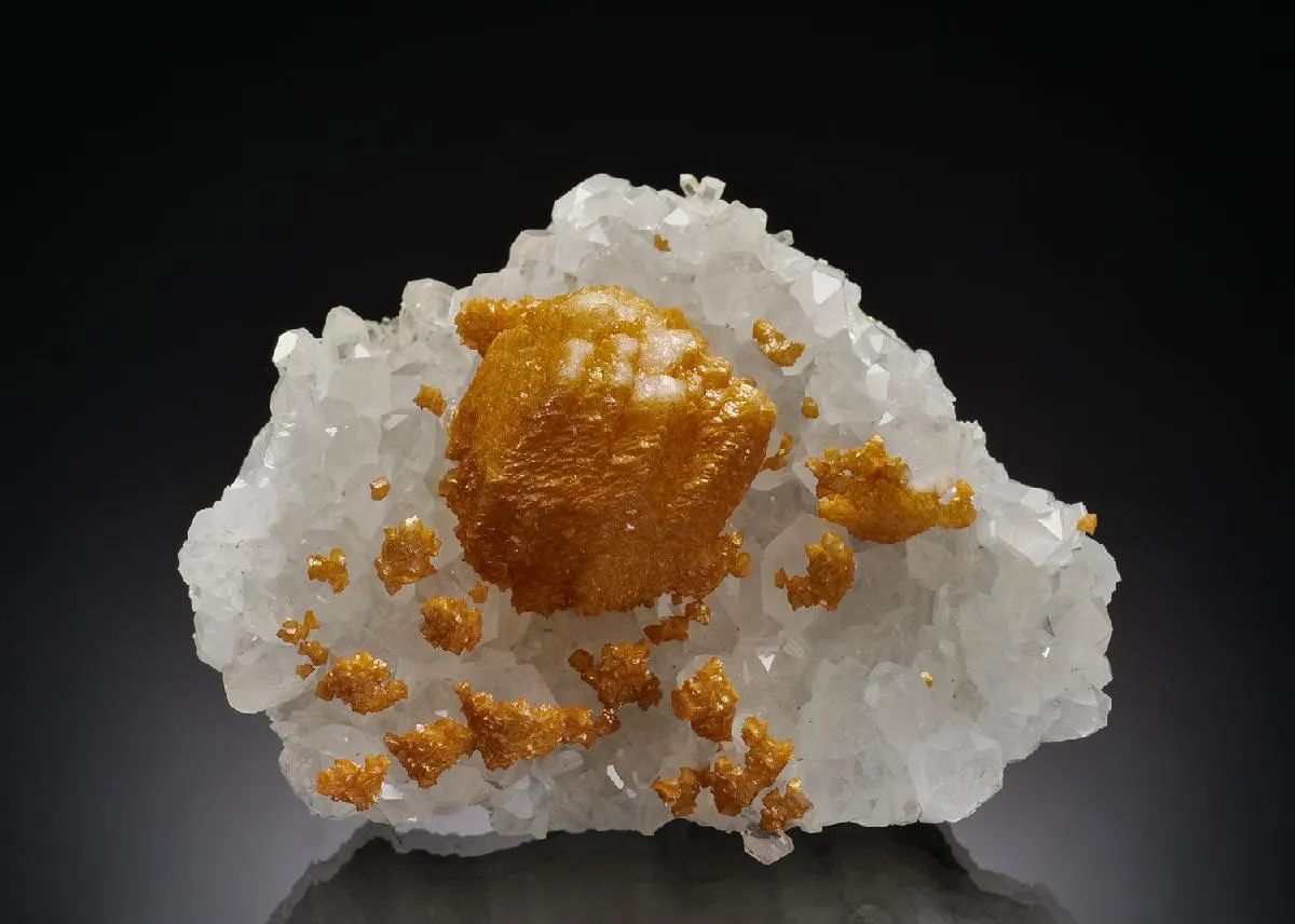 Calcite on Quartz - image 1
