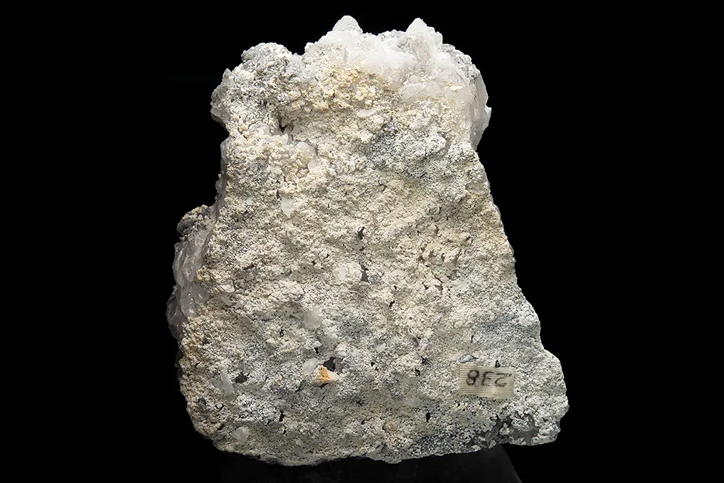 Calcite on Quartz - image 4