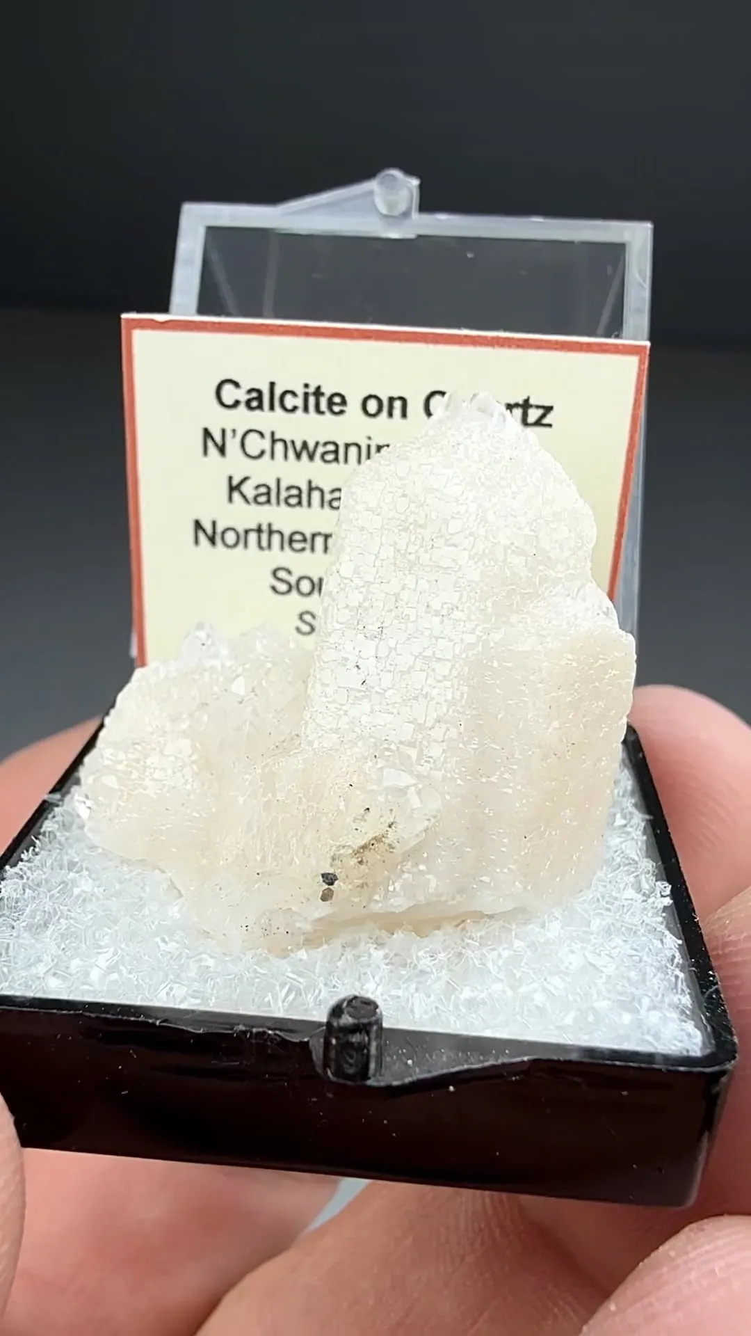 Calcite on Quartz - image 2