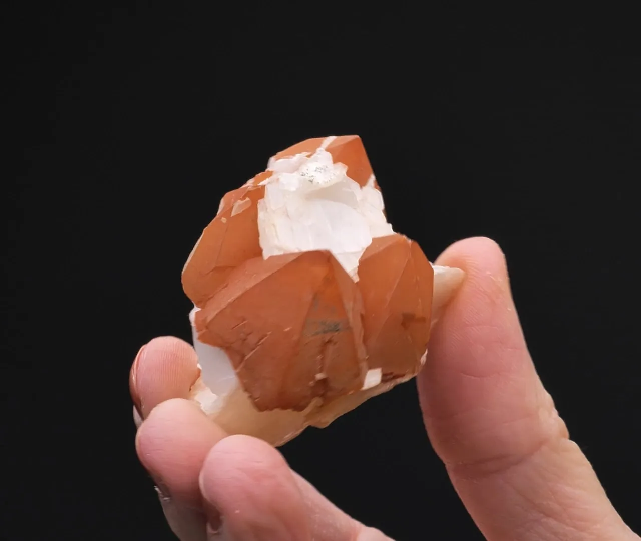 Calcite on Quartz - image 2