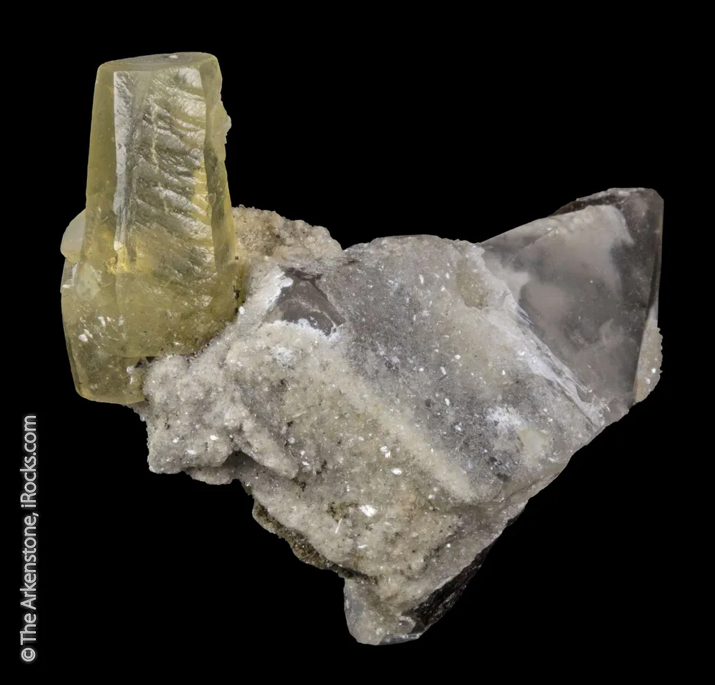 Calcite on Quartz with Cleavelandite image